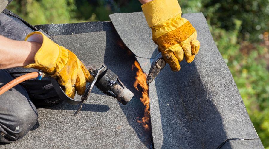 Professional flood damage restoration services in Crane Lake, MN